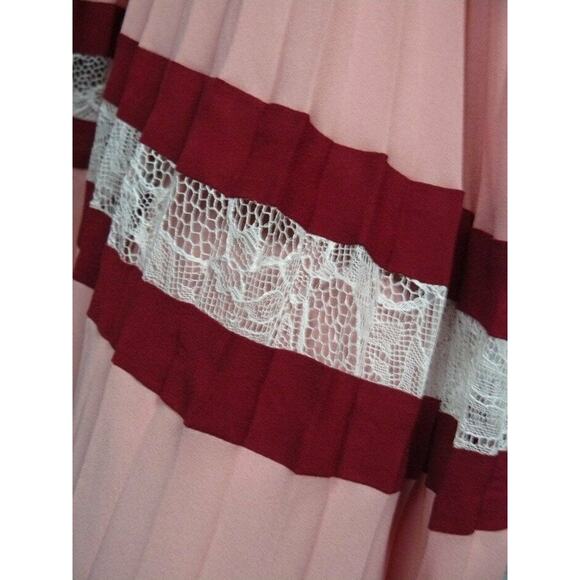 $570 Maje Pink Burgundy Lace Inset Vneck Ritello Accordion Pleat Maxi 1 NWT - Picture 8 of 9